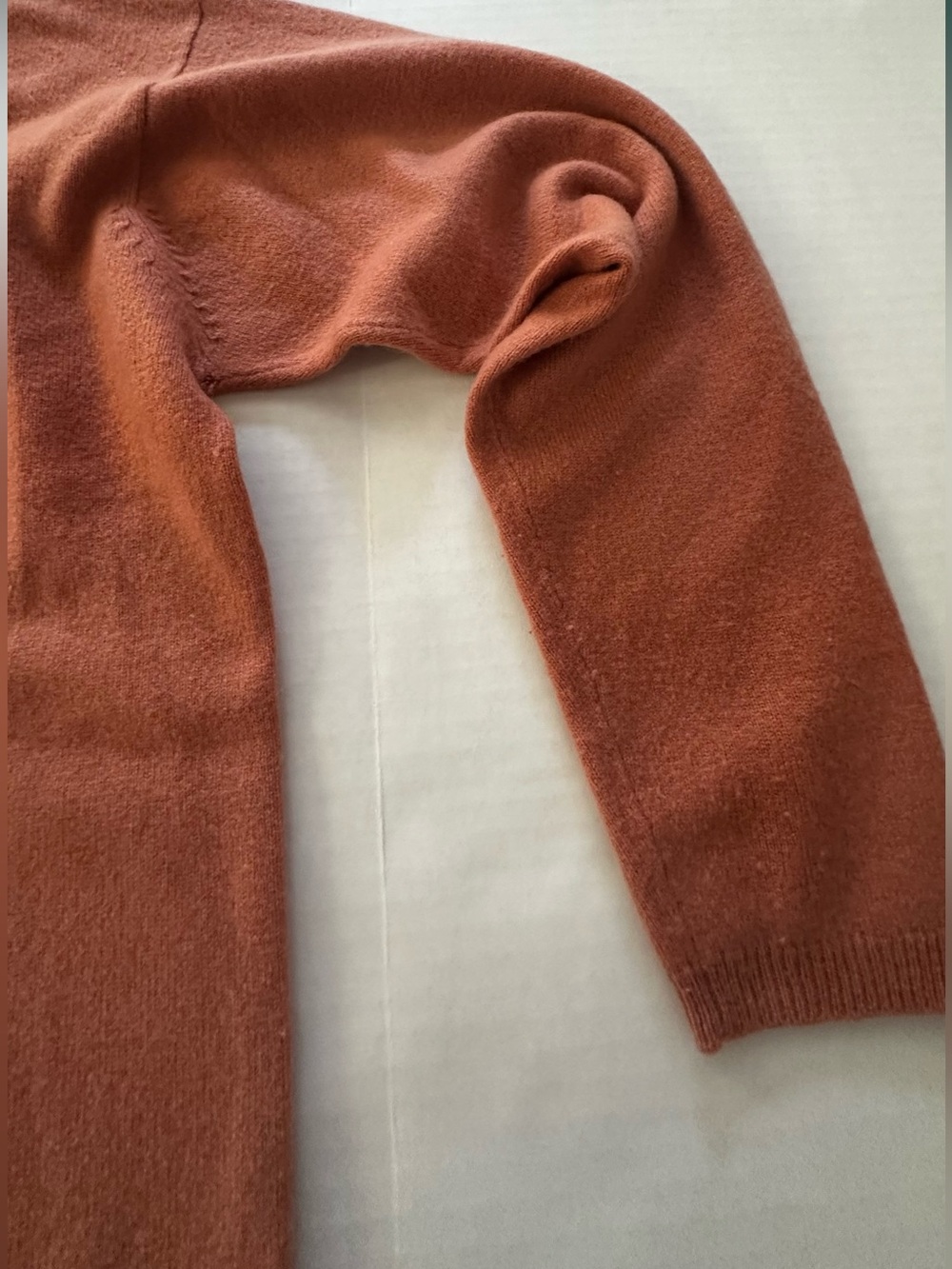 Women’s Crewneck Cashmere Sweater in Rust - Picture 10 of 13